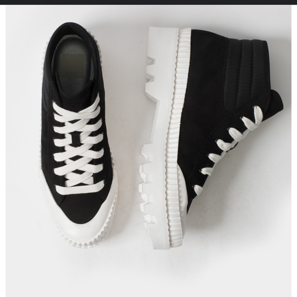 *HOST PICK* DOLCE VITA OCIANA SNEAKERS